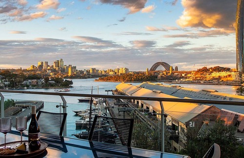 Pyrmont Apartment | Harbour views Pyrmont IH