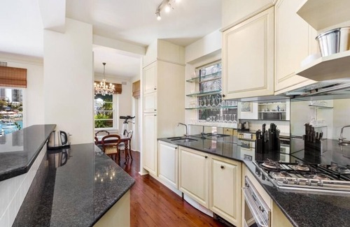 Double Bay Apartment | Harbourfront Apartment with Breathtaking Views & Pool