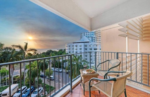 Darwin City Centre Apartment | Escape to Harbourfront Darwin: Pool & Scenic Sea Views