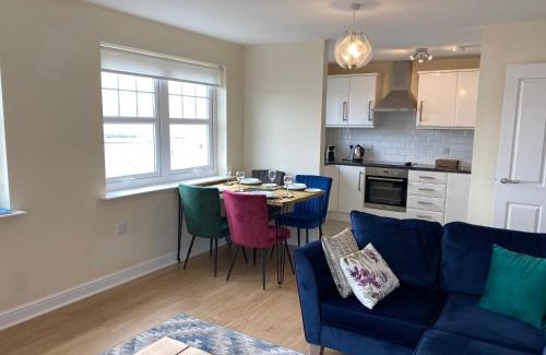 Garlieston Apartment | Harbourside: 4-Star Excellence with Family & Pet-Friendly Amenities