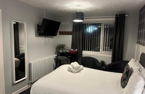 Irvine House | Discover Harbourside Hotel: Pet-Friendly & Family Ready