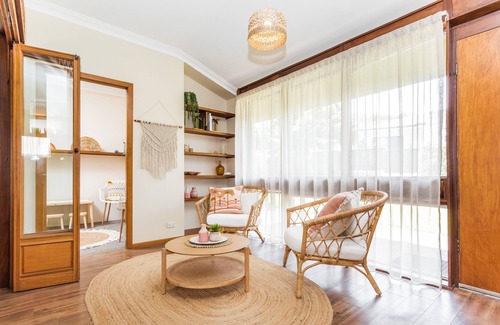 Albany House | Harbourview House: Coastal Chic Retreat in Albany's CBD