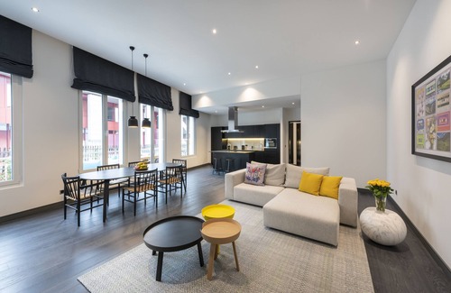 Davos-Platz Hotel | Discover Hard Rock Hotel Davos: Family-Friendly Retreat