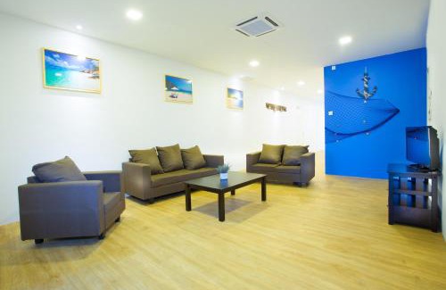 Mersing House | Experience Hard Rock VIP Guest House - 4-Star Family Escape