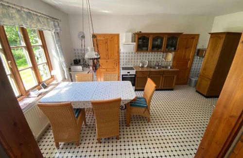 Tetenbull Apartment | Pet-Friendly Oceanfront Retreat at Harderdomizile