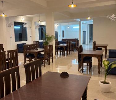 Chachian Hotel | Hardev Residency