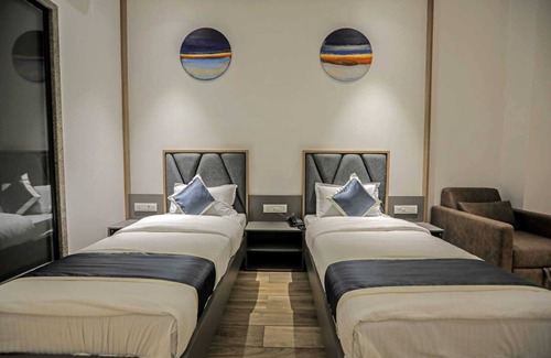 Valsad Hotel | Budget-Friendly Hare Krishna Hotel with Breakfast Included