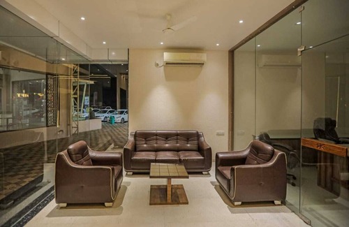 Valsad Hotel | Budget-Friendly Hare Krishna Hotel with Breakfast Included