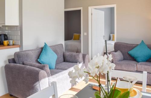 Huntingdon House | Hare Lodge: Pet-Friendly Stay with Perfect 10 Rating