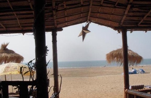 Patnem Hotel | Oceanfront Escape at Hare's Bar and Restaurant