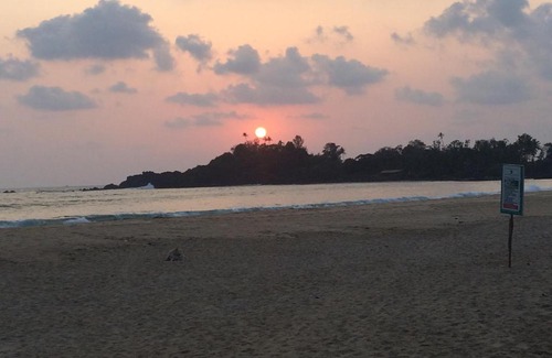 Patnem Hotel | Oceanfront Escape at Hare's Bar and Restaurant