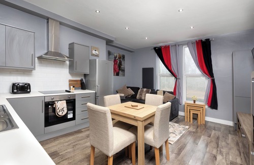 Darlington Apartment | Family-Friendly Stay at Harewood Lodge Darlington Apartment