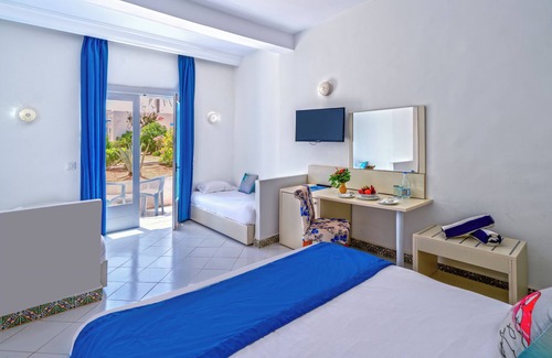 Aghir Hotel | Relaxing Escape at Hari Club Beach Resort with Ocean Views