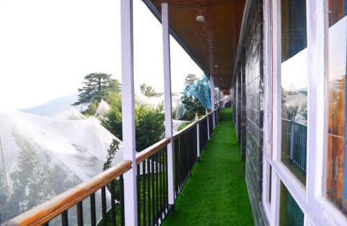 Shimla Hotel | Discover Comfort at Hari Om Paradise with Family-Friendly Amenities
