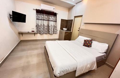 Tirupati House | HARI STAYs
