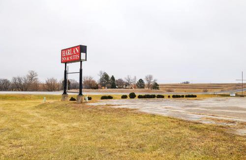Harlan Hotel | Pet-Friendly Harlan Inn and Suites: Family Comfort Awaits