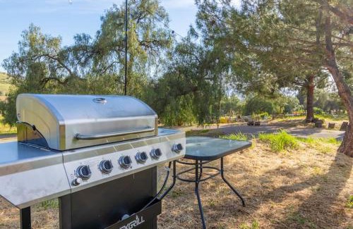 Ramona Apartment | Family Fun Awaits at Harley Davidson Ranch Glamping