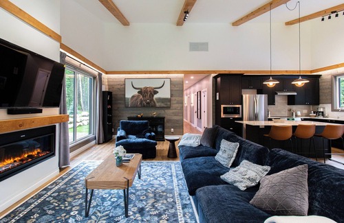 Amherst Ski Chalet | Harmonie KanataTremblant (179 Printemps)