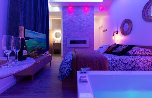 Faubourg North Apartment | Renew and Relax at Harmonie Spa - Rated 9.5/10!