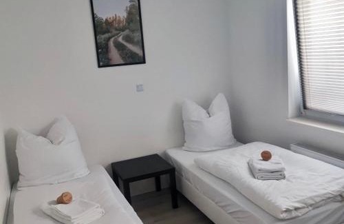 Meiningen Apartment | Family-Friendly Harmony Apartment with 4 Bedrooms & Pets Welcome