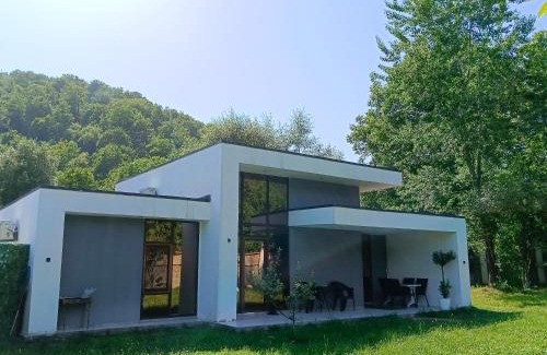 Gabala Villa | Discover Harmony Hideaway: Family-Friendly Retreat with Hot Tub