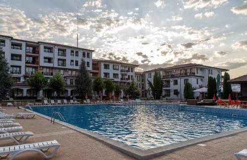 Osenovo Apartment | Tranquil Harmony Hills Kolevi Apartments with Oceanfront Bliss