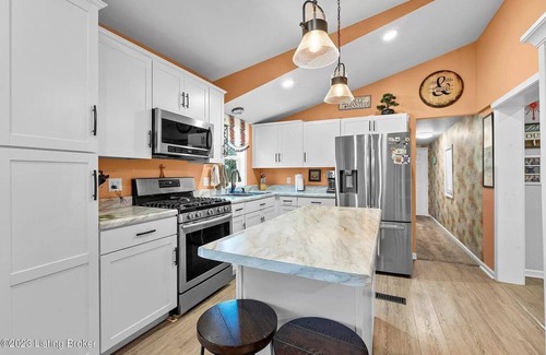 Clarkson House | Top-Rated Family Retreat at Harmony Lane by the Lake