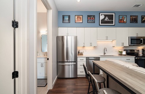 Edgehill House | Harmony Outpost-Pool & Gym-4 Mins To Broadway