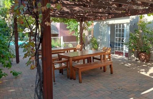 Klerksdorp House | Experience Harmony Place: Child-Friendly Retreat Rated 9.4