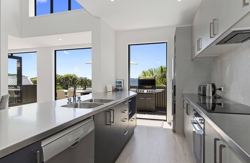 Langs Beach Cottage | Oceanfront Escape at Harnifin - Langs Beach Home