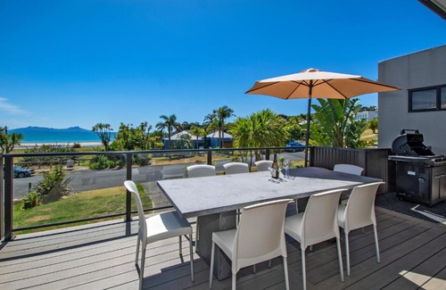 Langs Beach House | Family-Friendly Harnifin at Langs Beach - 4-Star Retreat