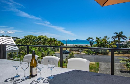 Langs Beach House | Family-Friendly Harnifin at Langs Beach - 4-Star Retreat