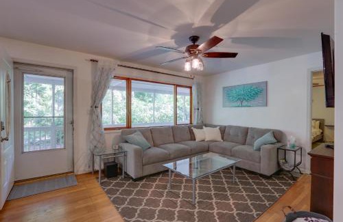 Kabletown House | Family-Friendly Harpers Ferry Cabin Steps from Private Lake