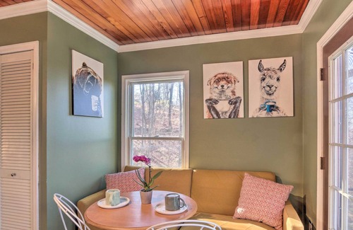 Millville House | Harpers Ferry Home: Walk to Shenandoah River!