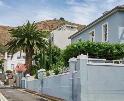 Green Point Hotel | Discover Relaxation at Harpers House with Pool & Spa