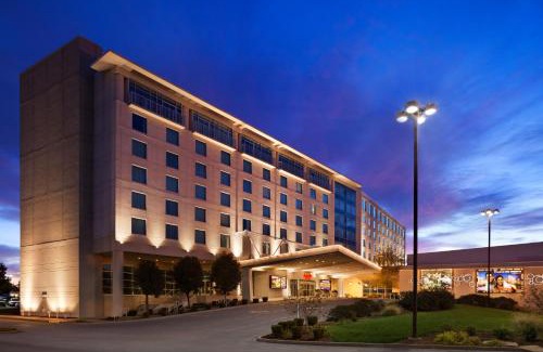 Joliet Hotel | Relax at Harrah's Joliet Casino Hotel - 4-Star Escape