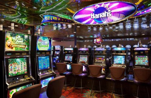 Joliet Hotel | Relax at Harrah's Joliet Casino Hotel - 4-Star Escape