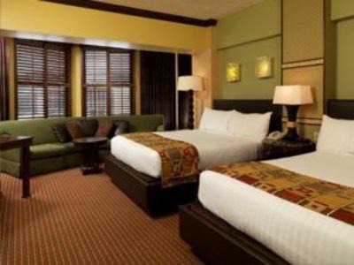 Stateline Resort | Relax at Harrah's Lake Tahoe Hotel & Casino - 4-Star Retreat