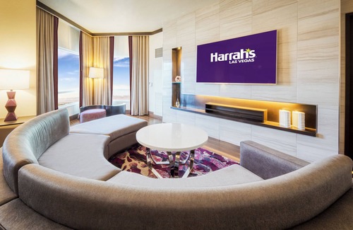 Las Vegas Strip Resort | Explore Harrah's Hotel and Casino in Vibrant Las Vegas