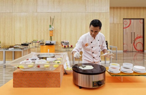 Gading Hotel | HARRIS Hotel and Conventions Kelapa Gading: Family-Friendly Escape