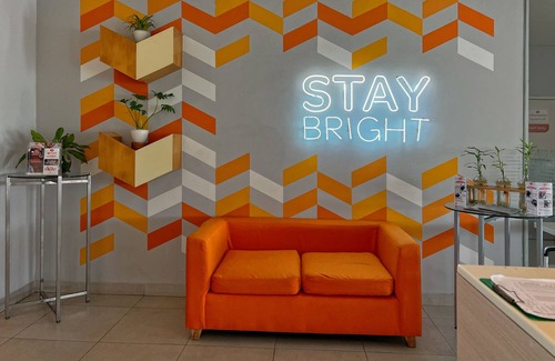 Laweyan Hotel | Top-Rated Harris Hotel & Conventions Solo with Pool & Spa