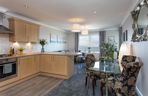Ayr Apartment | Oceanfront Harris Retreat - Pet Friendly Donnini Apartments