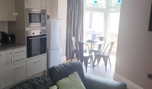 Harrogate City Centre Apartment | Stylish Harrogate Lifestyle Luxury Serviced ApartHotel
