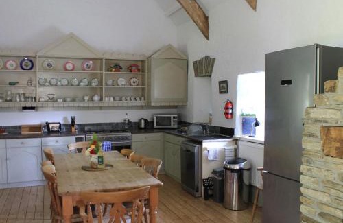 Blisland House | Harry: Family and Pet-Friendly Retreat with High Ratings