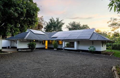 Kisumu Apartment | Discover Harry's Kisumu Oasis: Eco-Friendly Comfort Awaits