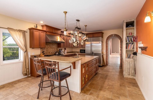 Elkader House | Experience Comfort at Harstad Suite - Guest Rated 10/10