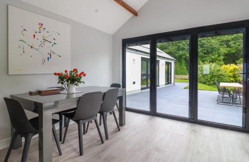 Axminster House | Discover Hartgrove Farm Bungalow - Pet-Friendly Retreat