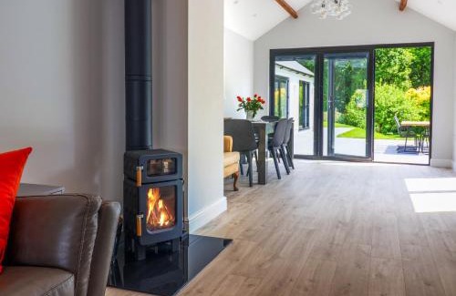 Axminster House | Discover Hartgrove Farm Bungalow - Pet-Friendly Retreat