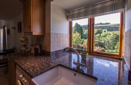 Brushford Cottage | Discover Harthanger View Cottage: Rated 9.6, Pet Friendly