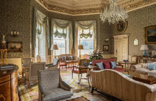 Hartwell House | Relax at Hartwell House & Spa - Pet Friendly with Hot Tub